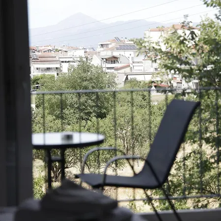 Elia Mini 4 * Lárisza