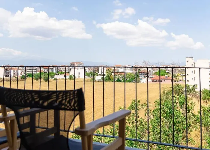 Elia Mini 4 Apartment *